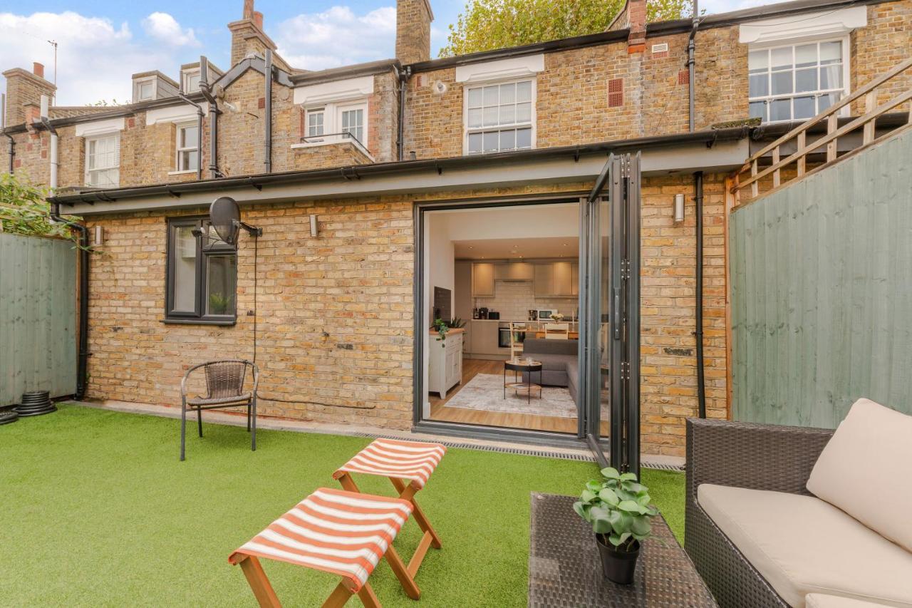 Three-Bedroom Bliss In London Town Kültér fotó